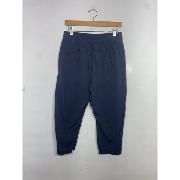 Lululemon Women's Rejuvenate Crop Pants 18" Blue Tied Gray Soft Nulu Size 8 - Picture 2 of 4